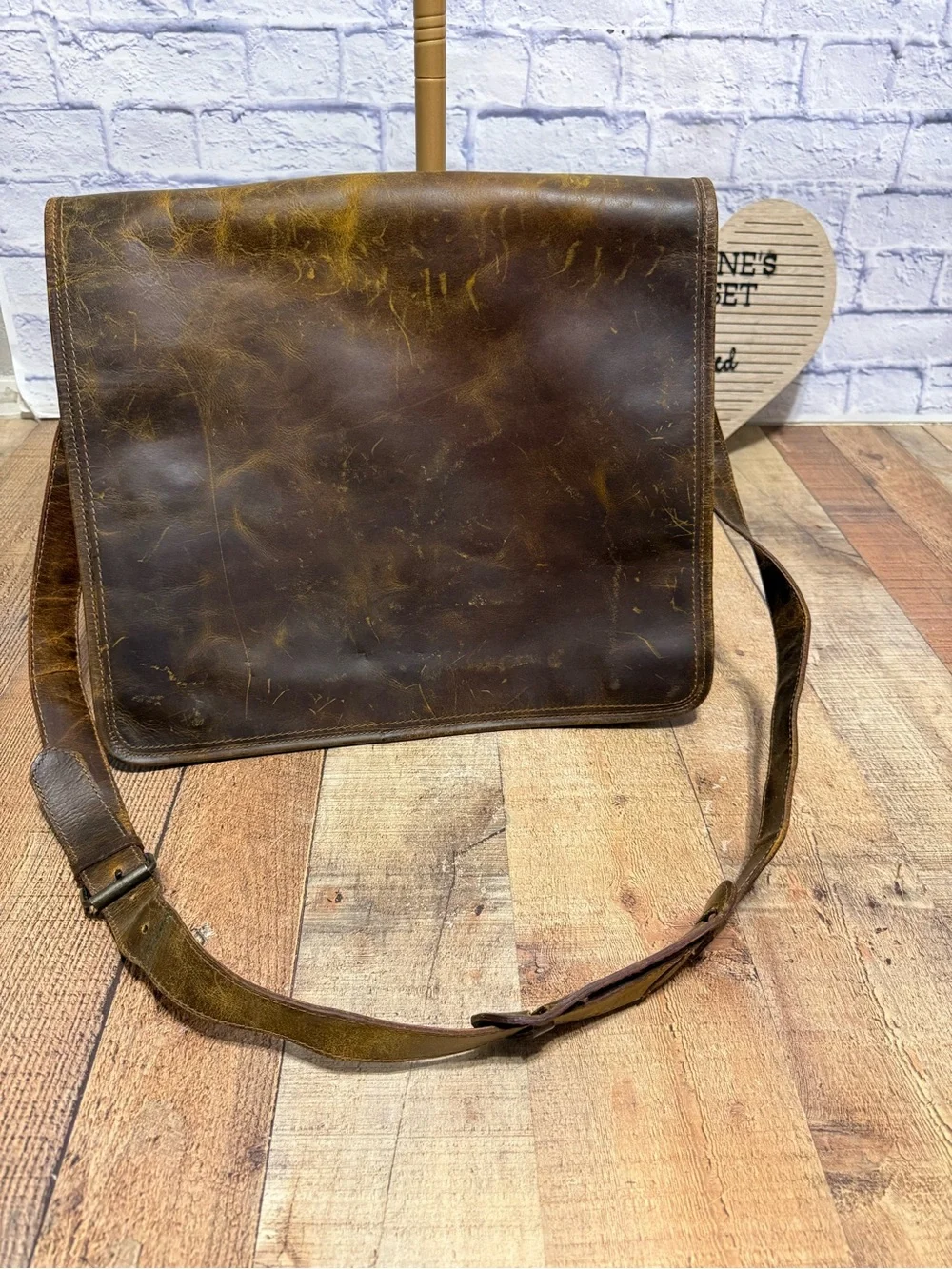 Rustic Leather Satchel Messenger Bag – Distressed Brown – No Brand